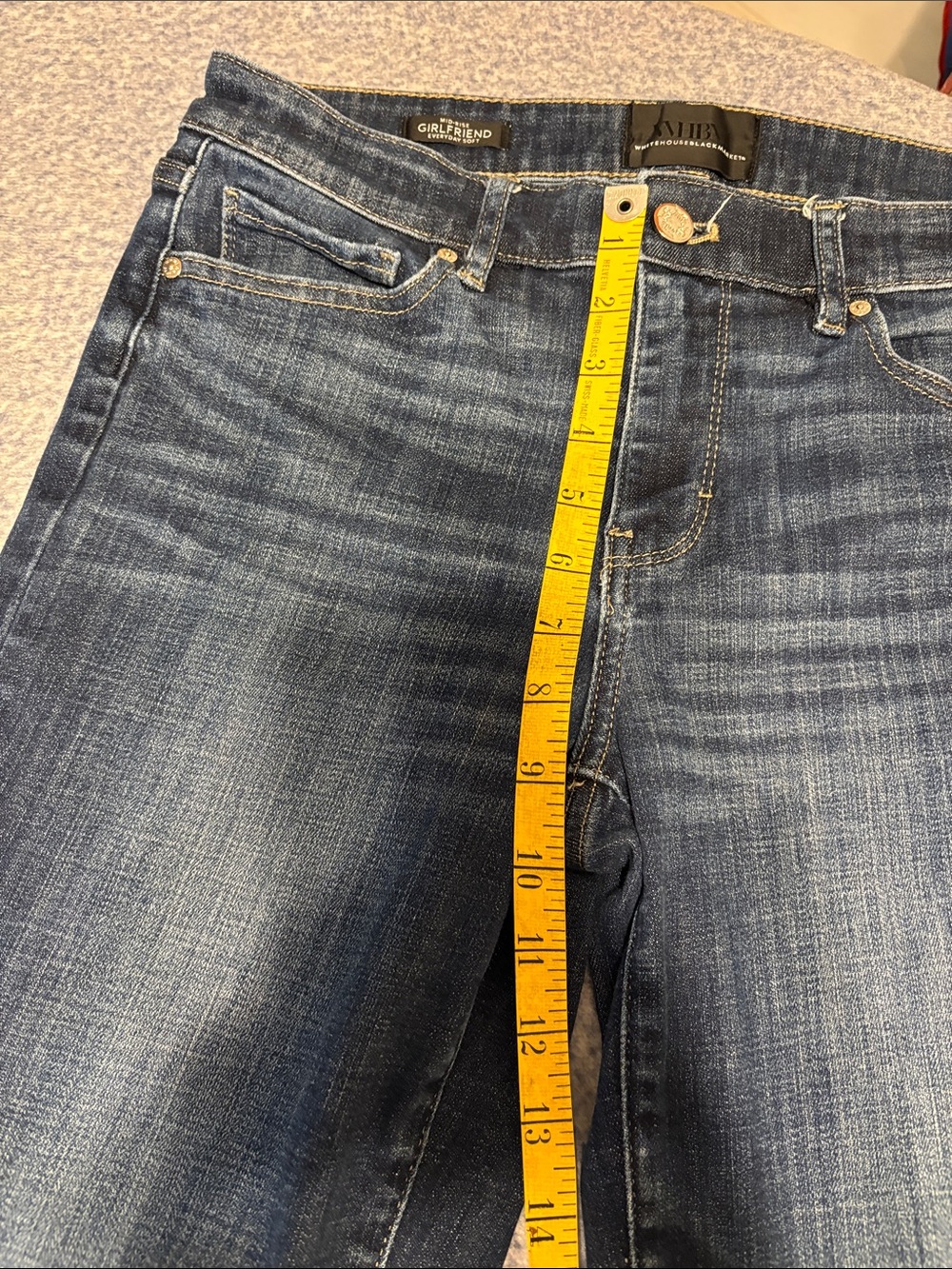 White House Black Market Dark Blue Girlfriend Mid-Rise Jeans Sz 4 - Picture 7 of 9